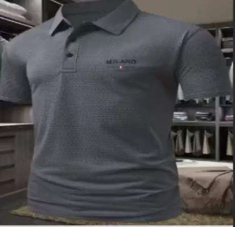 CHEMISE À REVERS IMPRIMÉE À MANCHES COURTES