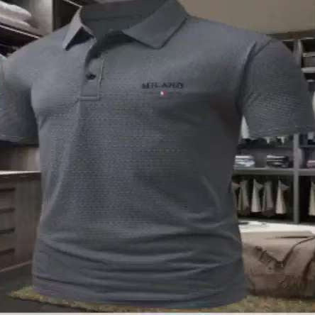 CHEMISE À REVERS IMPRIMÉE À MANCHES COURTES